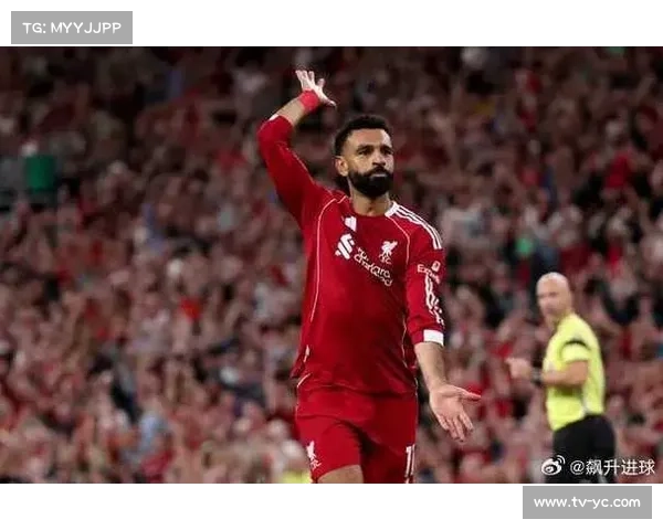 埃基蒂克盛赞萨拉赫性格随和称能与偶像并肩作战是不可思议的体验